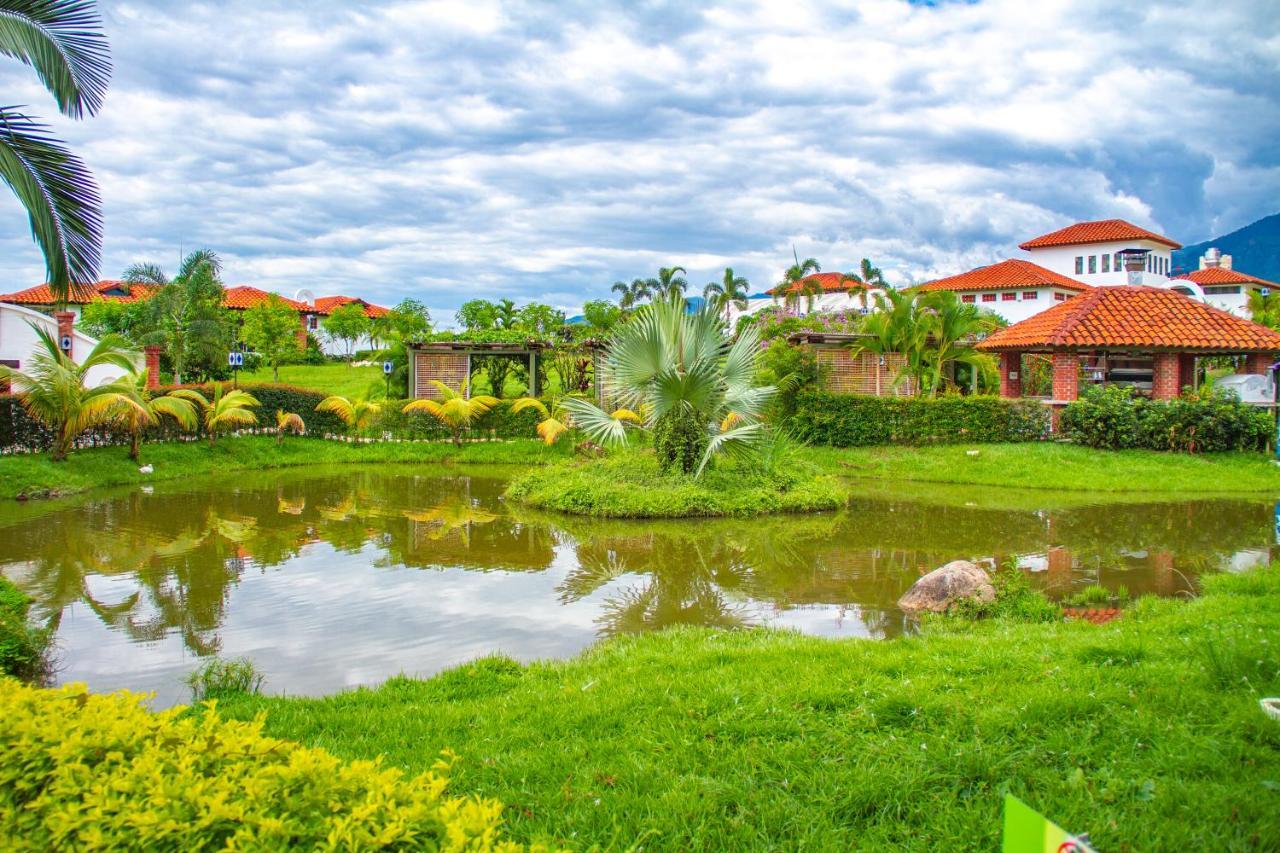 Casa Bohemia - Resort De Cerveza Y Vino Кампоалегре Экстерьер фото